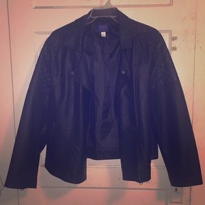 Simply Styled Black Leather jacket